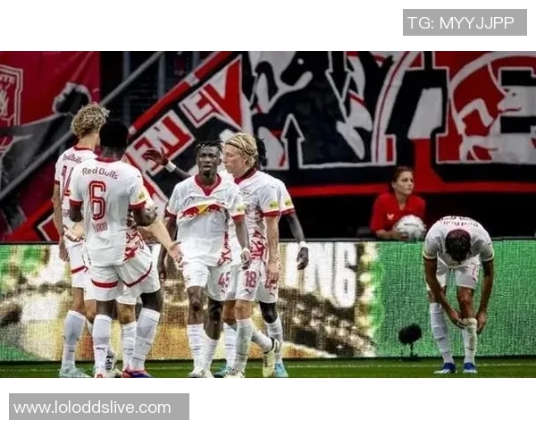 欧联杯激战本菲卡与阿森纳互交白卷全场精彩瞬间回顾