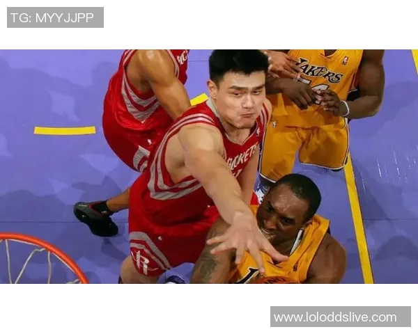 姚明在关键时刻的暴走比赛展现无与伦比的篮球实力与领导魅力