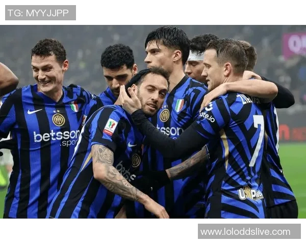 英超精彩对决国米强势3-0战胜巴萨全场沸腾瞬间回顾