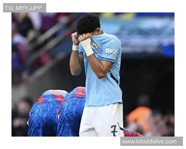 足总杯惊现冷门曼城逆转切尔西红牌风波引发全场热议