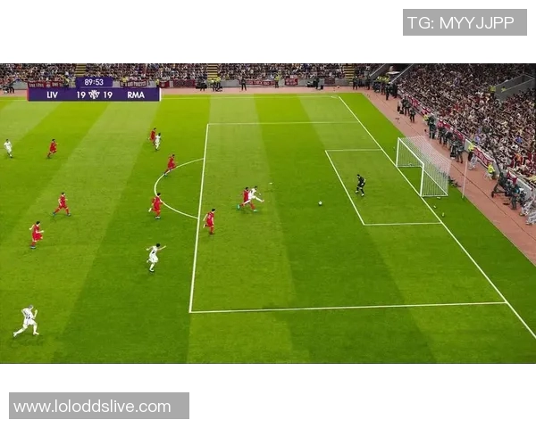 西甲激战：里昂与利物浦战成平局神奇扑救点燃全场热情