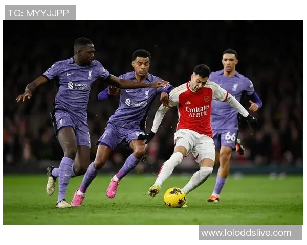 意甲精彩对决阿森纳顽强追平里昂全场沸腾赛后分析