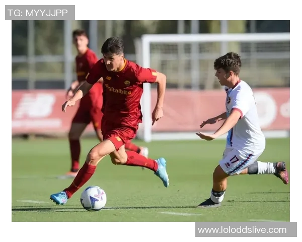 友谊赛精彩回顾：里昂逆转那不勒斯全场沸腾转会动态引关注